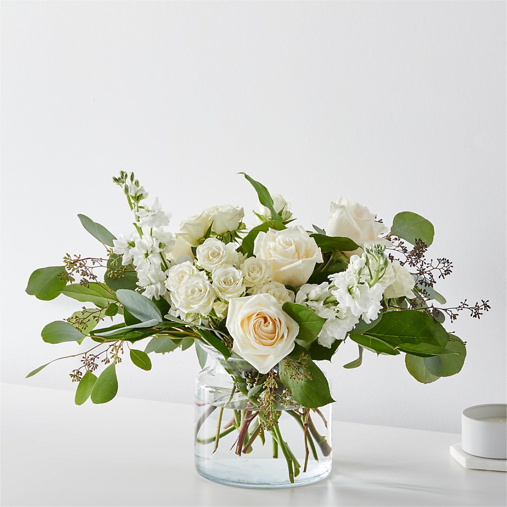 Fresh Linen Bouquet – Verona Florist, Woodbridge ON