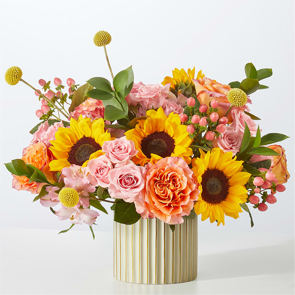 Sun's Out Bouquet – Verona Florist, Woodbridge ON
