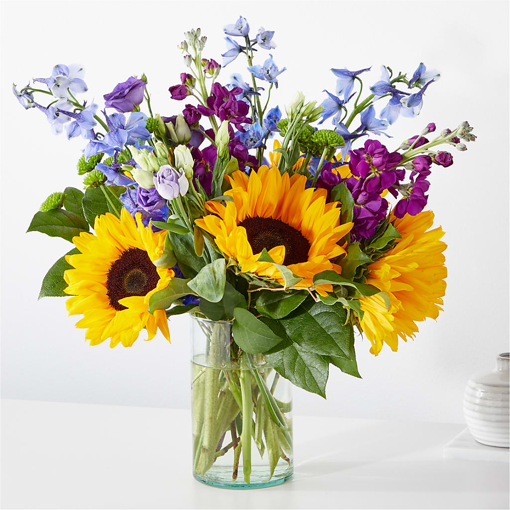 Catching Rays Bouquet – Verona Florist, Woodbridge ON