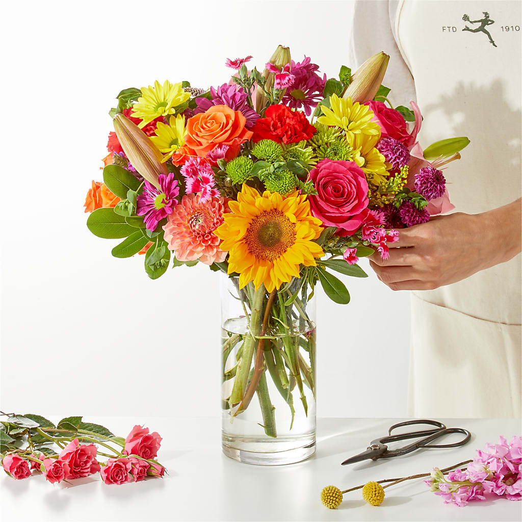 Cue the Confetti - A Florist Original – Verona Florist, Woodbridge ON