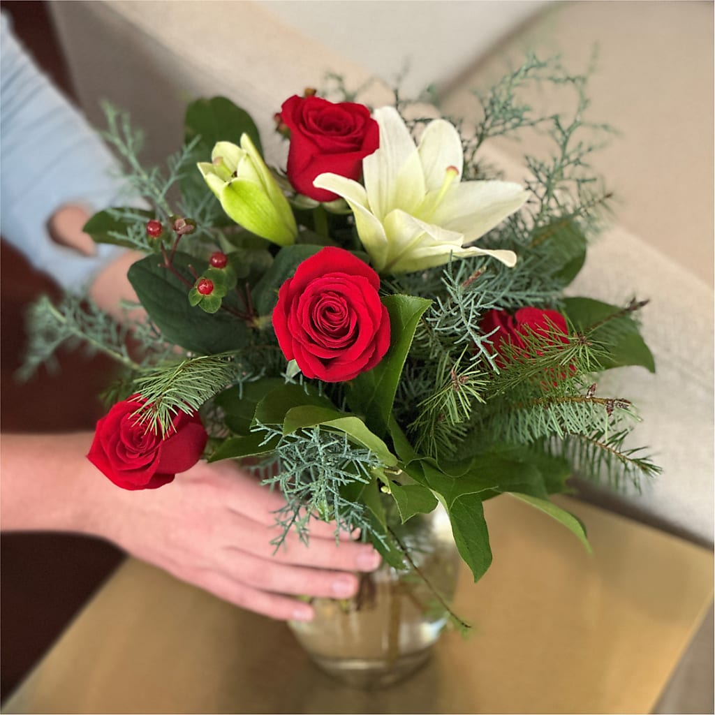 Glittering Lights Bouquet – Verona Florist, Woodbridge ON