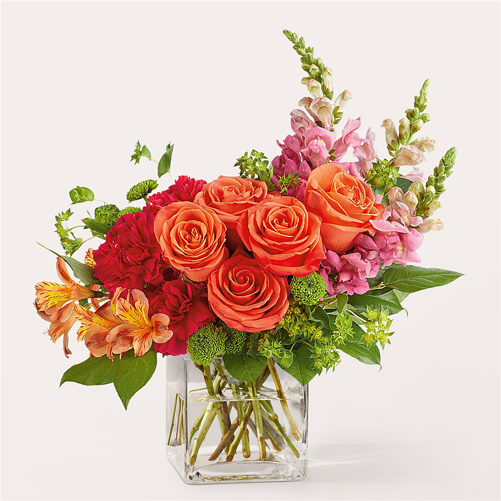 Cosmopolitan Bouquet – Verona Florist, Woodbridge ON