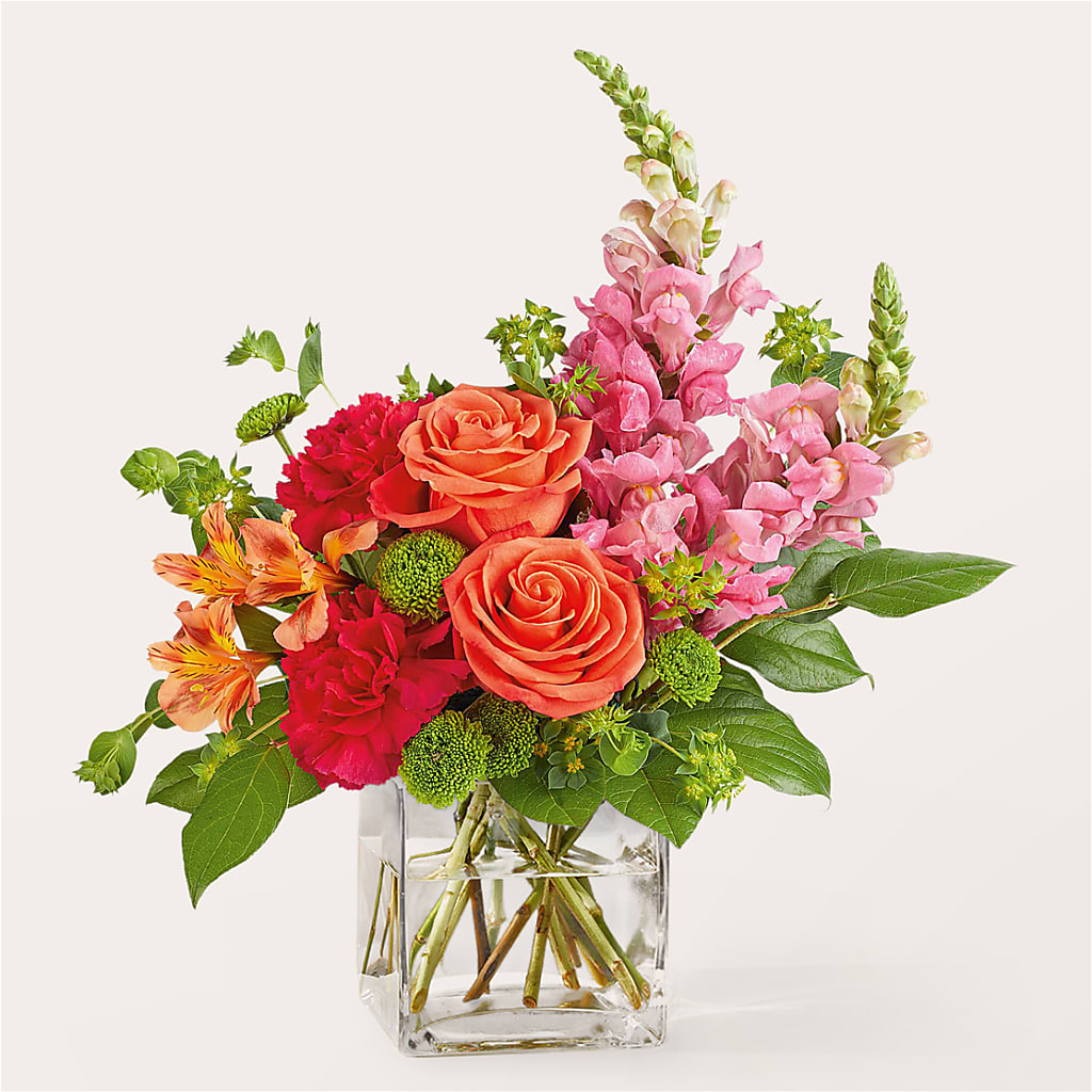 Cosmopolitan Bouquet – Verona Florist, Woodbridge ON