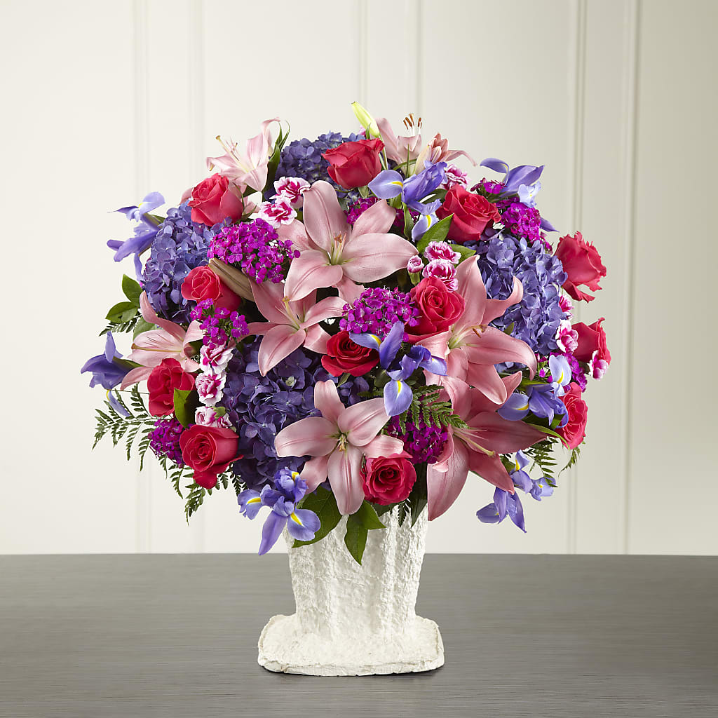 We Fondly Remember Arrangement – Verona Florist, Woodbridge ON