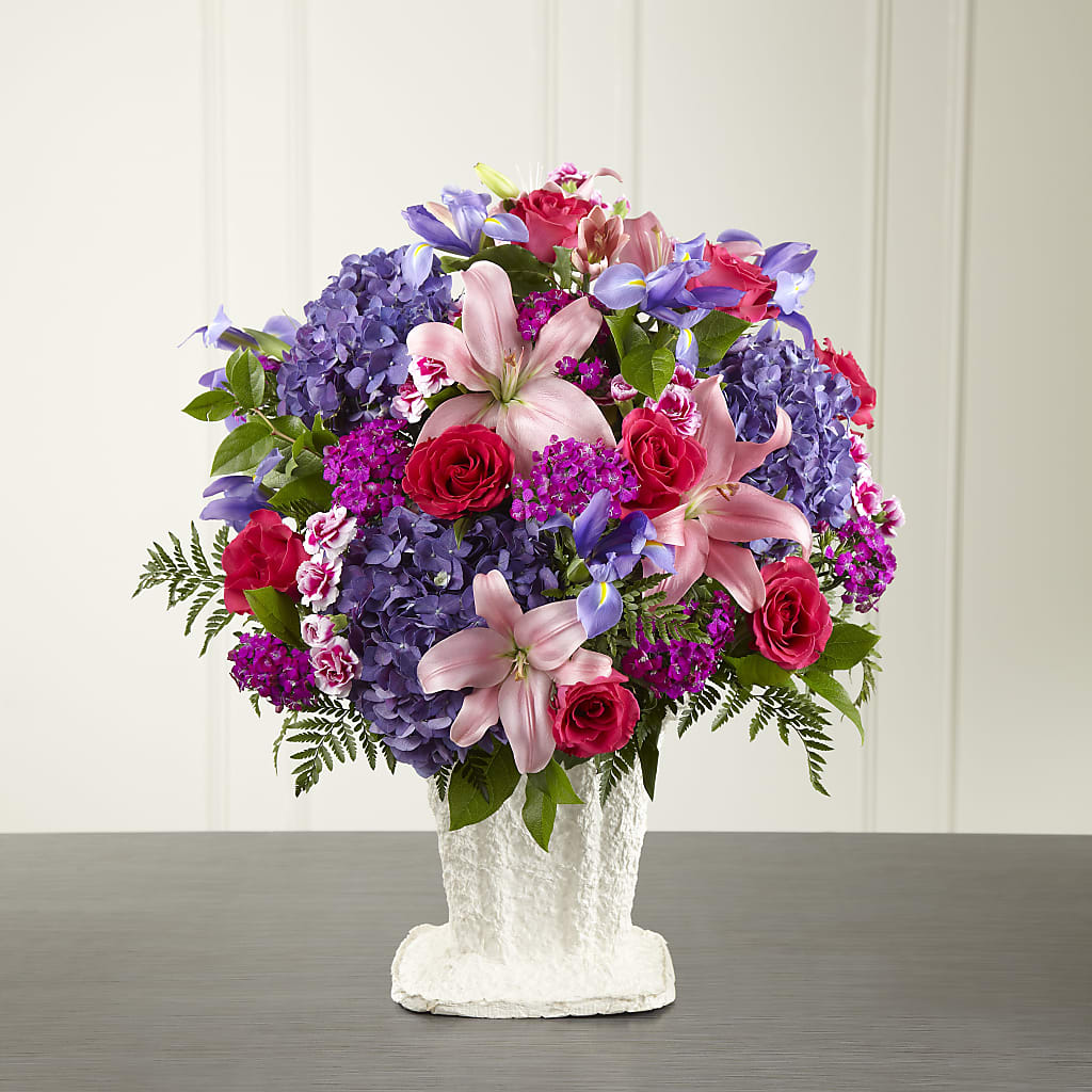 We Fondly Remember Arrangement – Verona Florist, Woodbridge ON