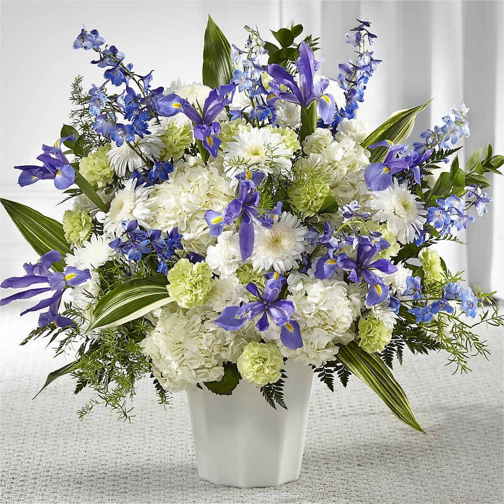 Soft Serenity Floor Basket – Verona Florist, Woodbridge ON