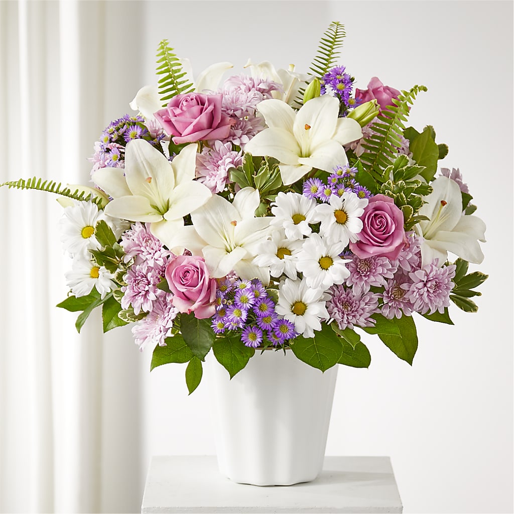 Warmest Thoughts Tabletop Basket – Verona Florist, Woodbridge ON