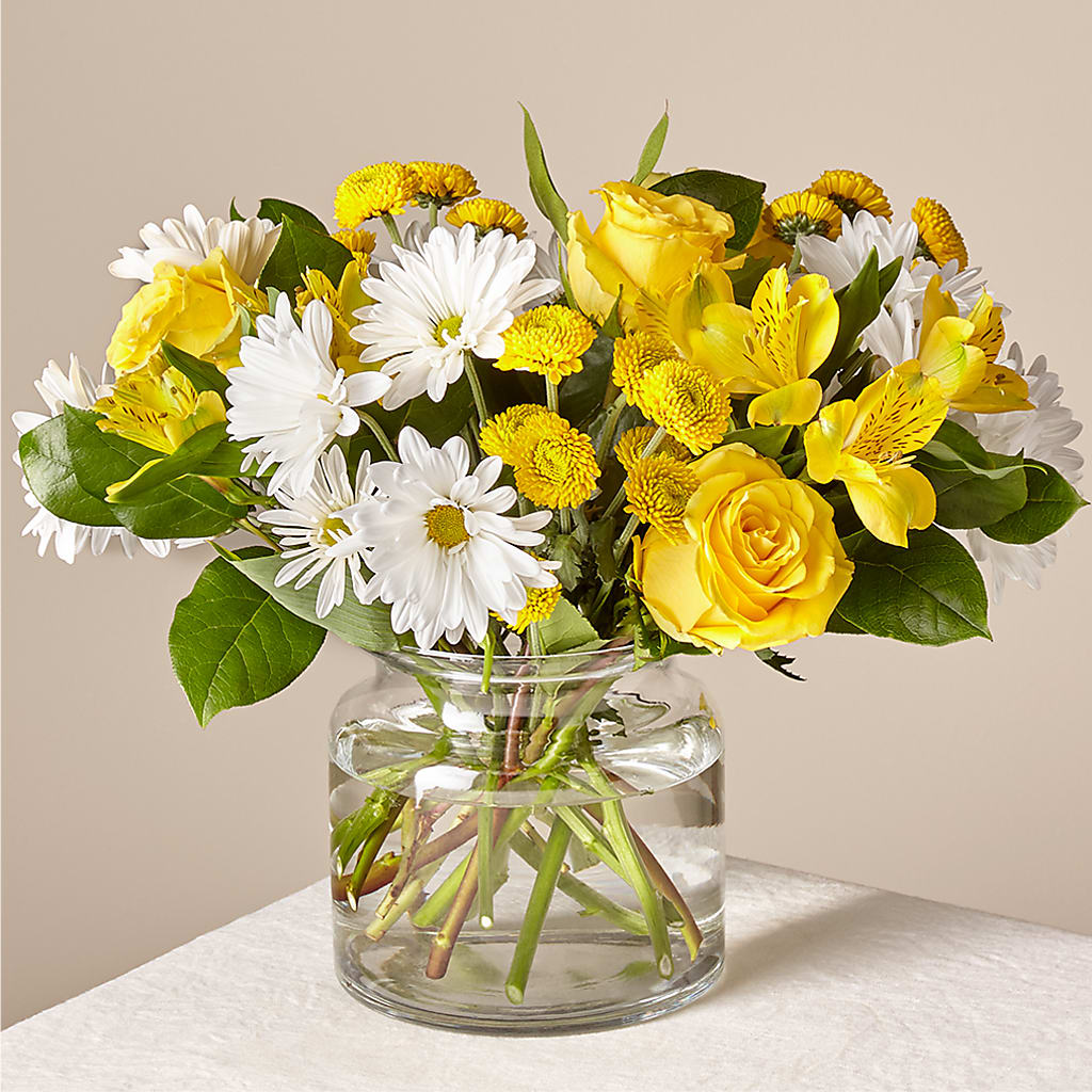 Sunny Sentiments Bouquet – Verona Florist, Woodbridge ON