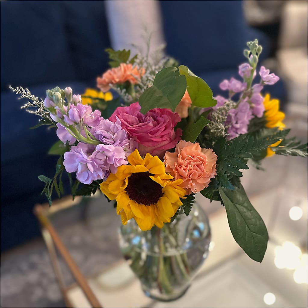 Yellow Brick Road Bouquet – Verona Florist, Woodbridge ON