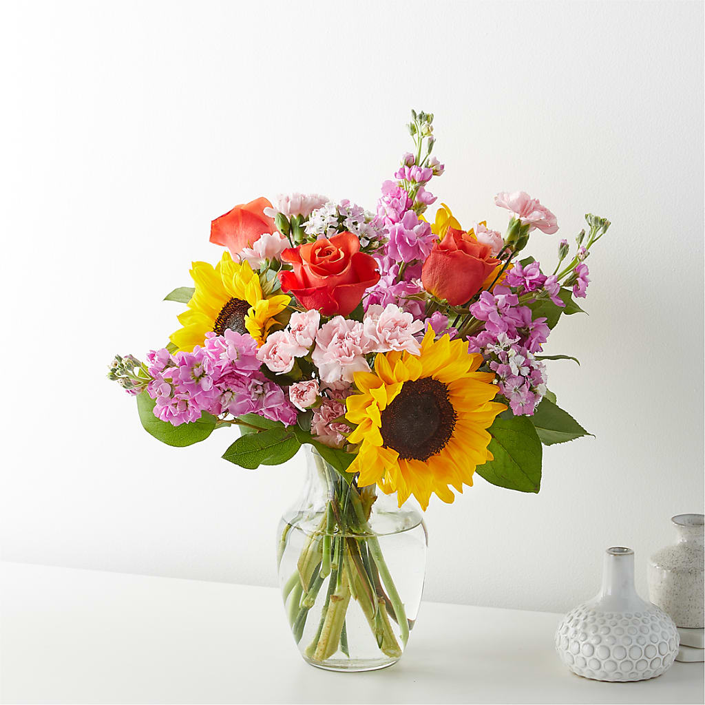 Yellow Brick Road Bouquet – Verona Florist, Woodbridge ON