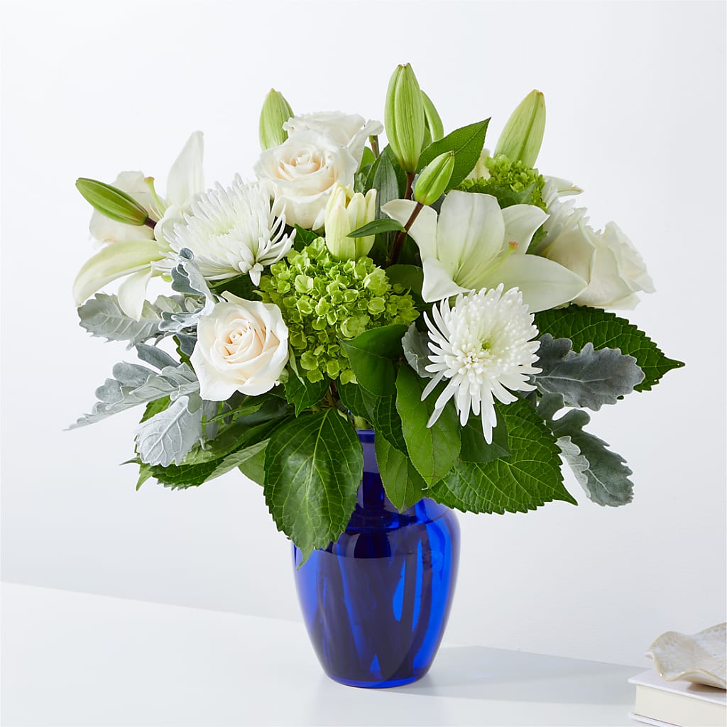 Snowy Dreams Bouquet – Verona Florist, Woodbridge ON