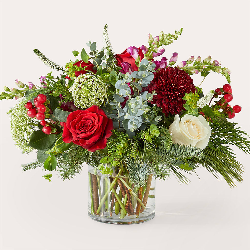 Cranberry Fizz Bouquet – Verona Florist, Woodbridge ON