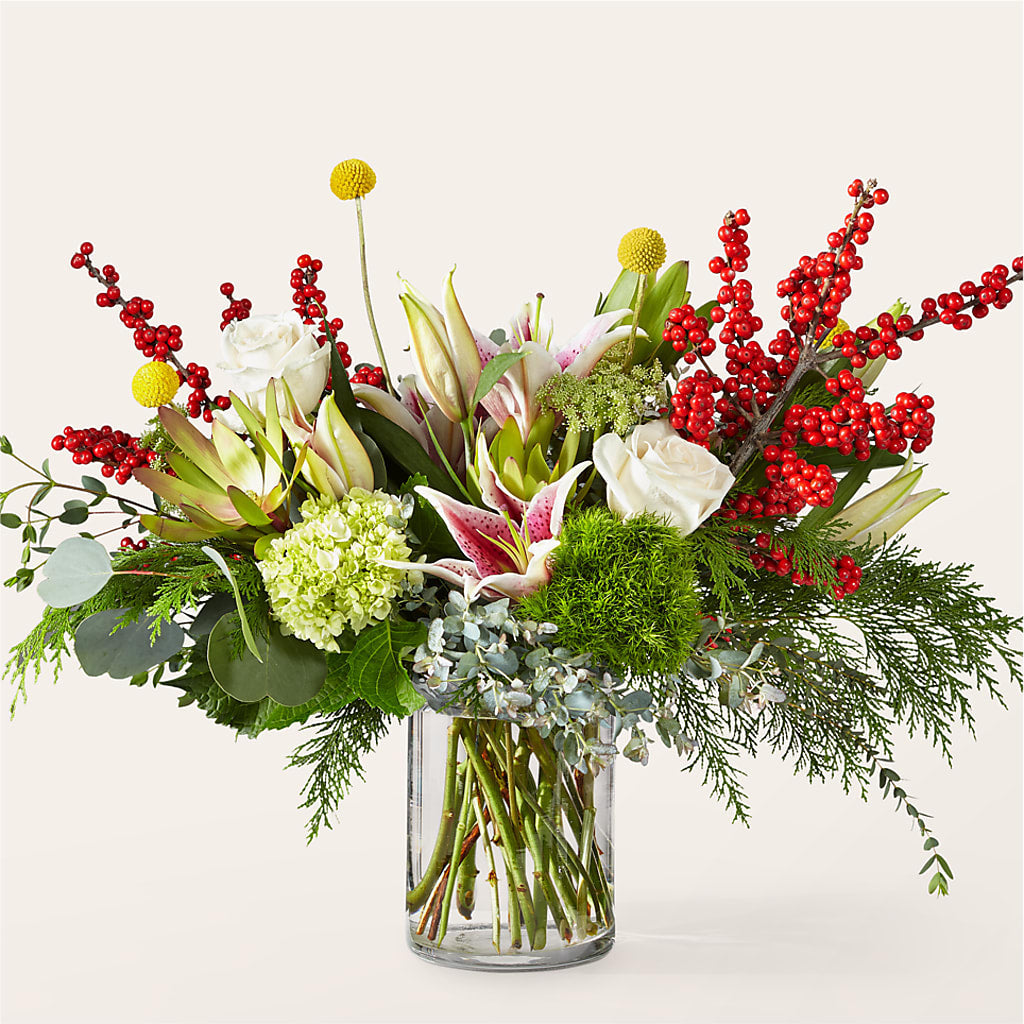 Berry & Bright Bouquet – Verona Florist, Woodbridge ON