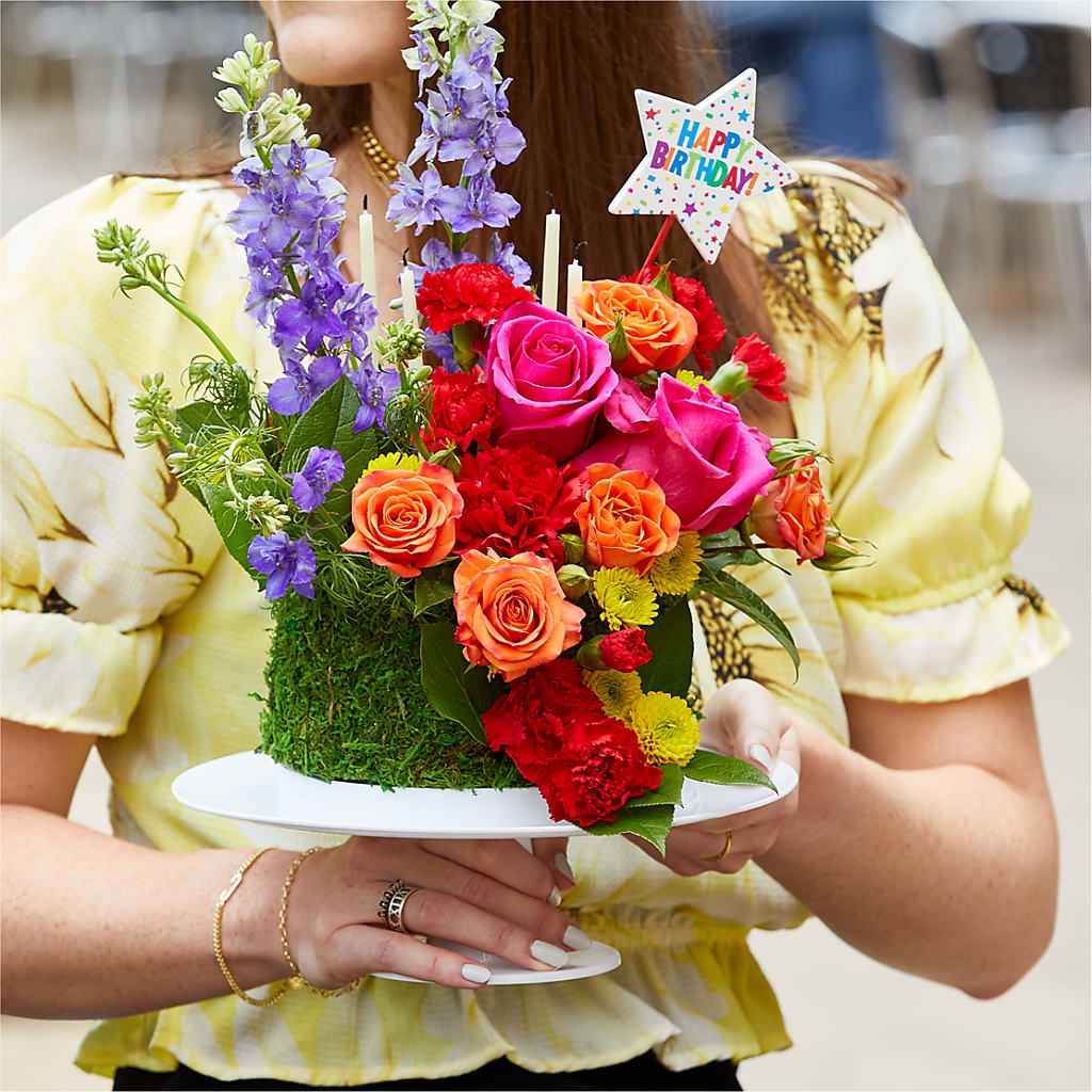 Best Year Yet Floral Cake – Verona Florist, Woodbridge ON