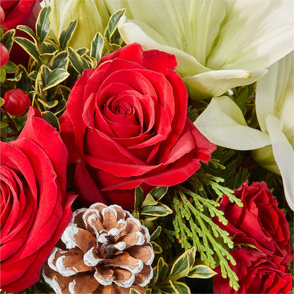 Snowy Wonderland Bouquet –  Verona Florist, Woodbridge ON