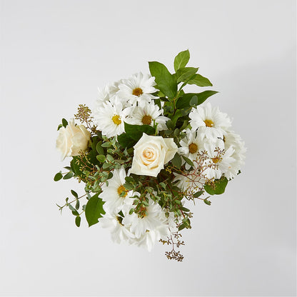 Fresh Linen Bouquet –  Verona Florist, Woodbridge ON