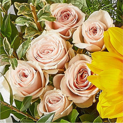 The Good Life Bouquet –  Verona Florist, Woodbridge ON