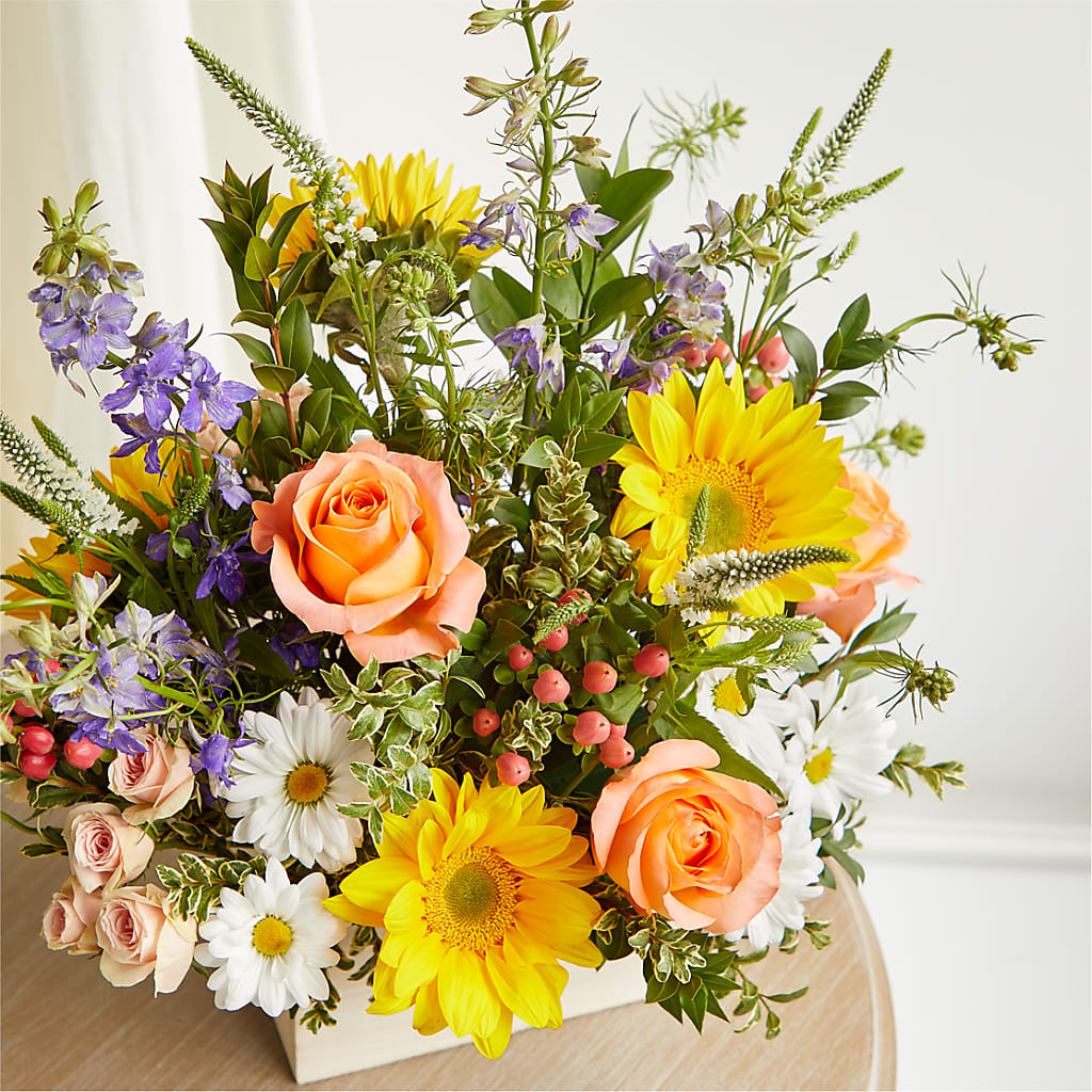 The Good Life Bouquet –  Verona Florist, Woodbridge ON