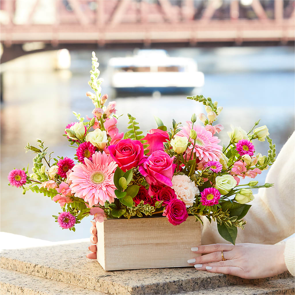 Too Cute Bouquet –  Verona Florist, Woodbridge ON