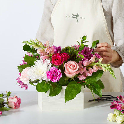 Sweetberry Box – A Florist Original –  Verona Florist, Woodbridge ON