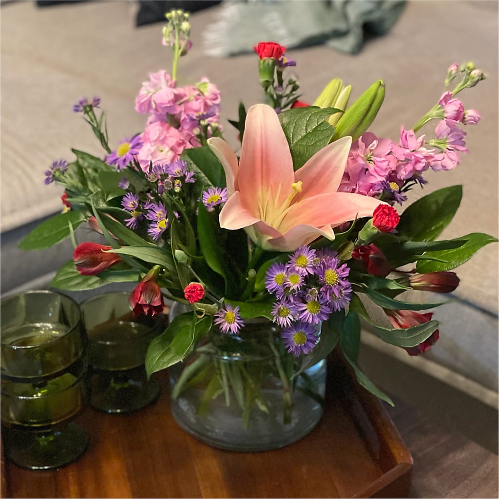 Romantique Bouquet –  Verona Florist, Woodbridge ON