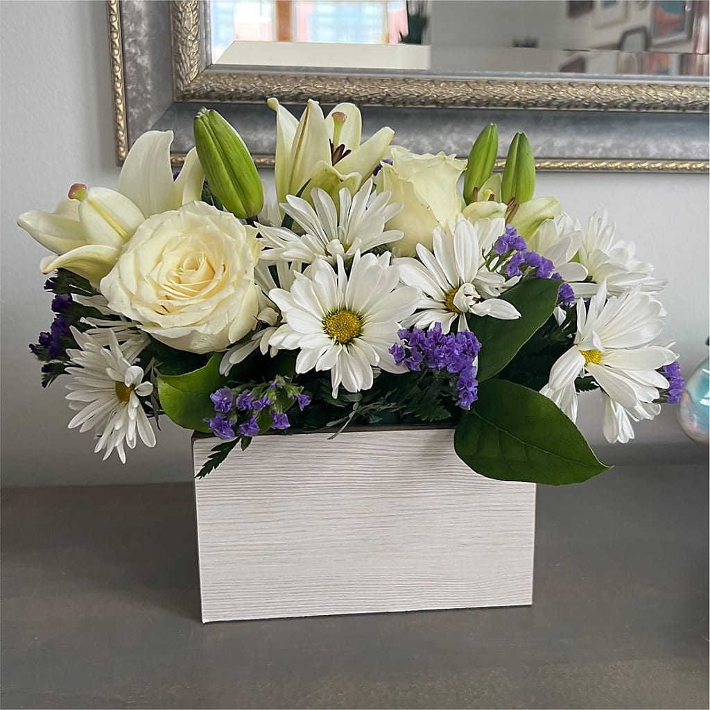 Beyond Blue Box Bouquet –  Verona Florist, Woodbridge ON