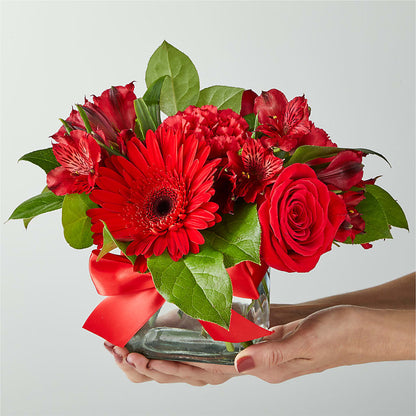 Red Hot Bouquet –  Verona Florist, Woodbridge ON