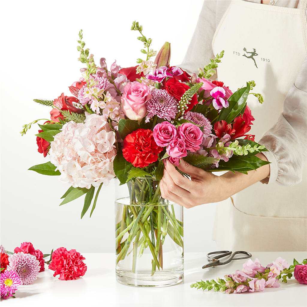 Swooning Over You - A Florist Original –  Verona Florist, Woodbridge ON