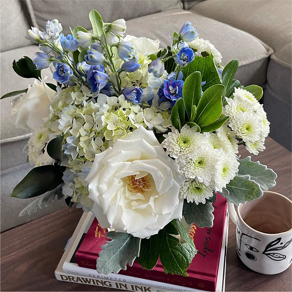 Clear Skies Bouquet –  Verona Florist, Woodbridge ON