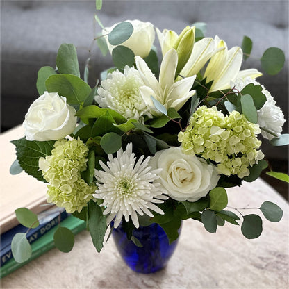 Snowy Dreams Bouquet –  Verona Florist, Woodbridge ON