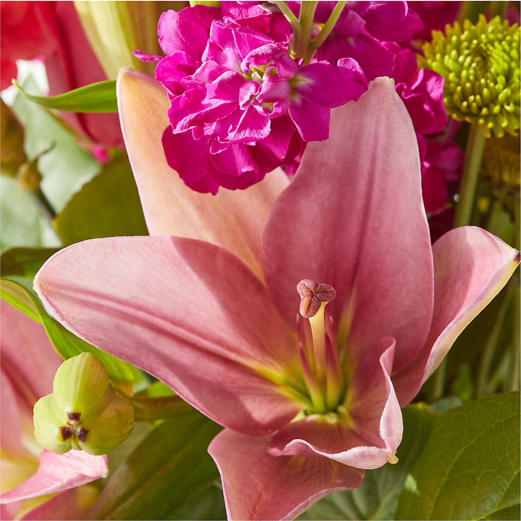 Watermelon Crush Bouquet –  Verona Florist, Woodbridge ON