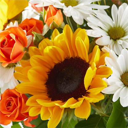 Sun-drenched Blooms Bouquet –  Verona Florist, Woodbridge ON