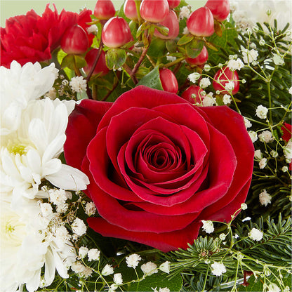 Chance of Flurries Bouquet –  Verona Florist, Woodbridge ON
