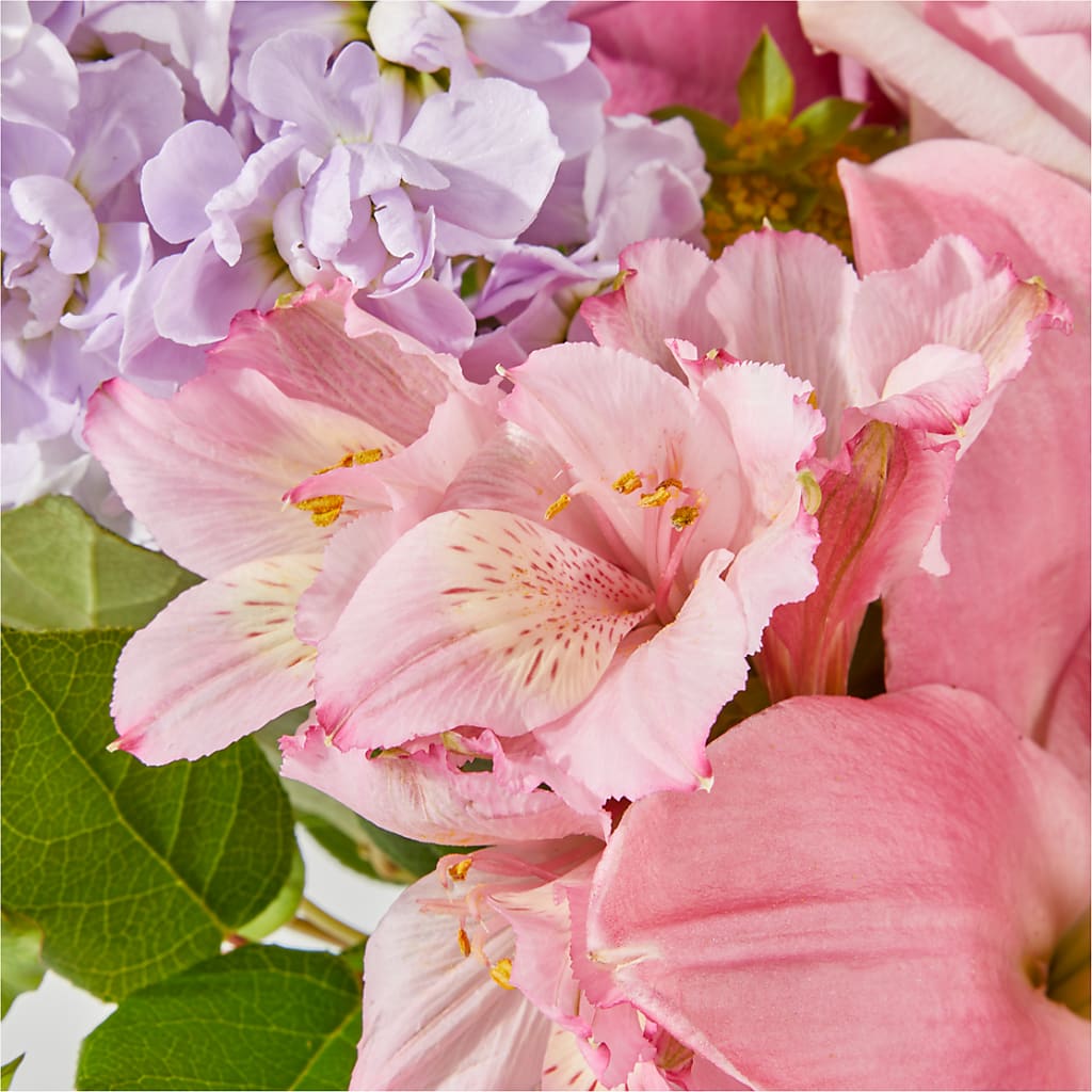 The Crown Jewel Bouquet –  Verona Florist, Woodbridge ON