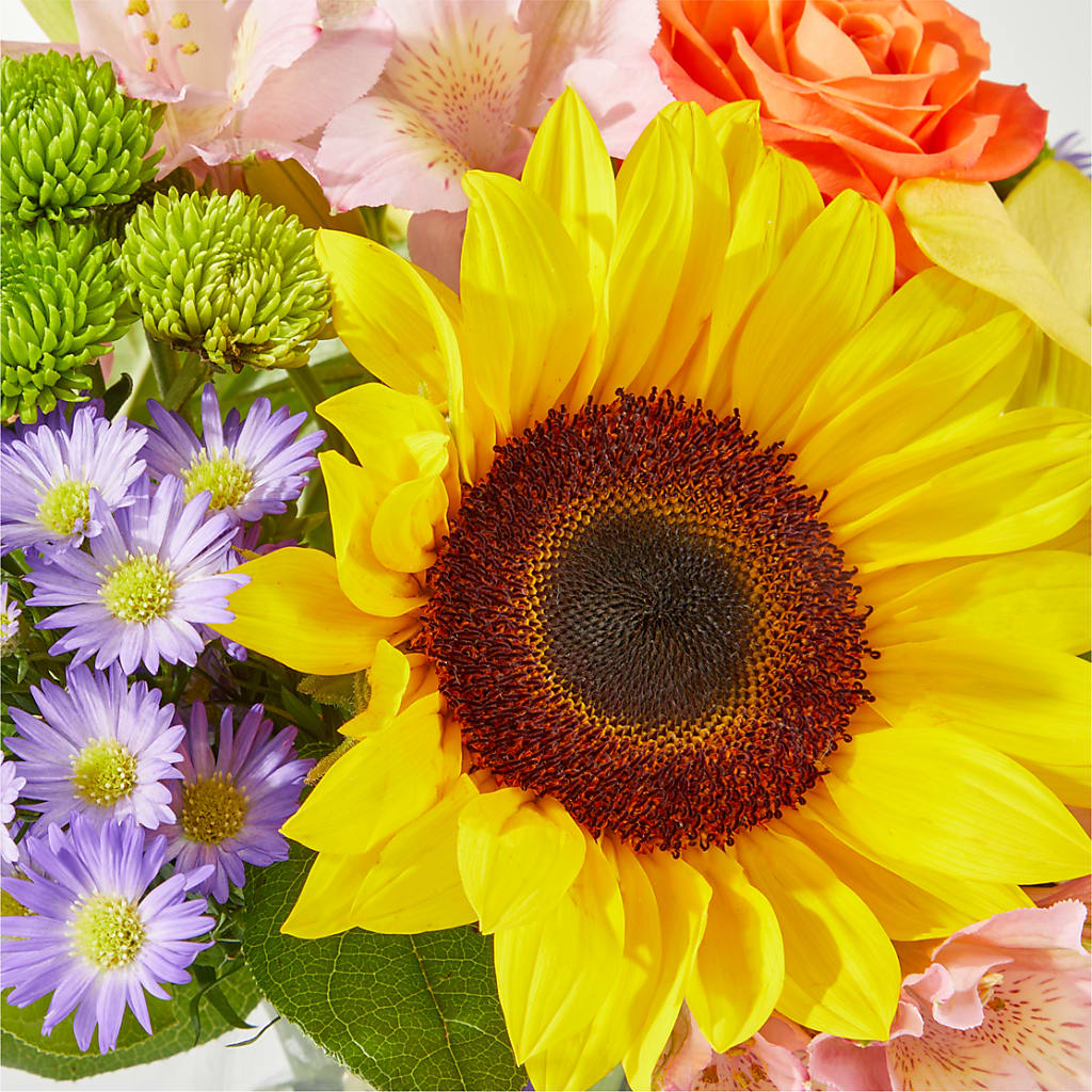 Basking in the Glow Bouquet –  Verona Florist, Woodbridge ON