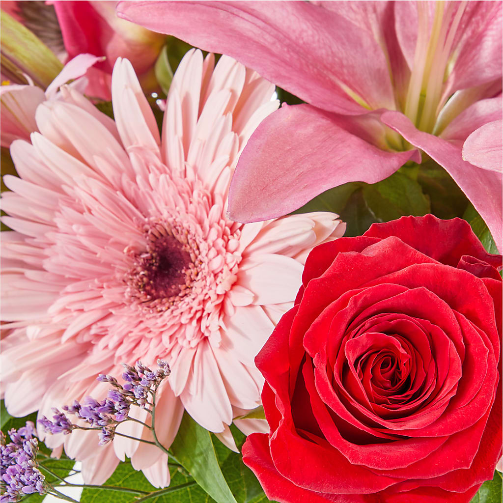 Lots of Love Bouquet –  Verona Florist, Woodbridge ON