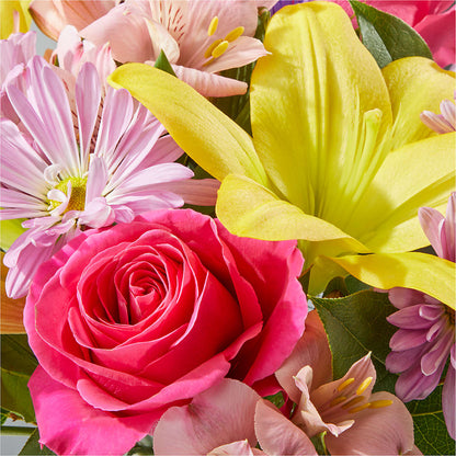 Sprinkles Bouquet –  Verona Florist, Woodbridge ON