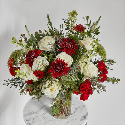 Favorite Traditions Bouquet –  Verona Florist, Woodbridge ON