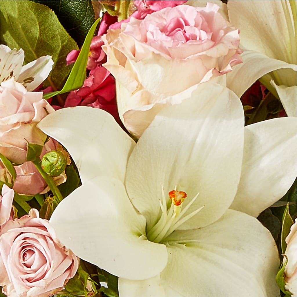 Ballet Slippers Bouquet –  Verona Florist, Woodbridge ON