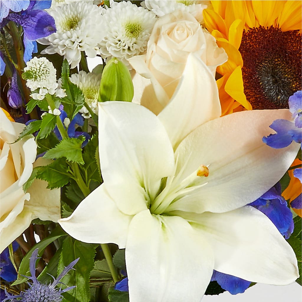 Wonderfully Sunny Bouquet –  Verona Florist, Woodbridge ON