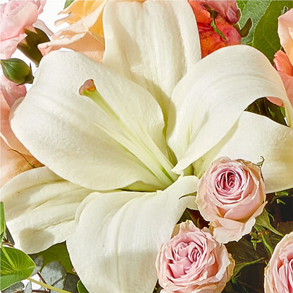 Grapefruit Splash Bouquet –  Verona Florist, Woodbridge ON