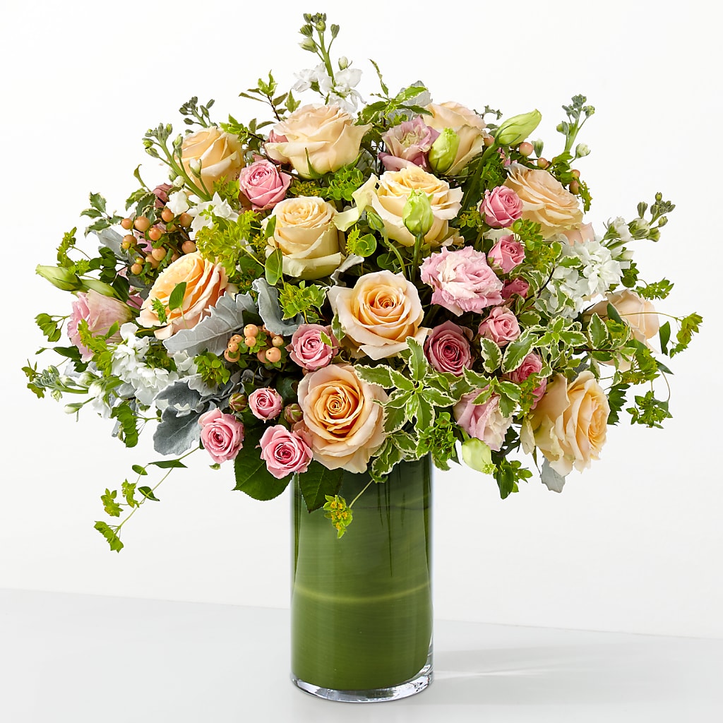 The Glamour Shot –  Verona Florist, Woodbridge ON
