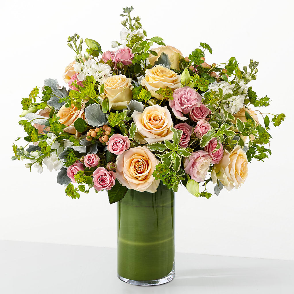 The Glamour Shot –  Verona Florist, Woodbridge ON